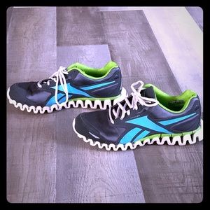 Reebok Women’s ZIGNANO Running Shoe